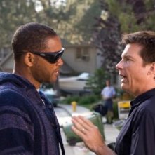 Will Smith in una scena di Hancock