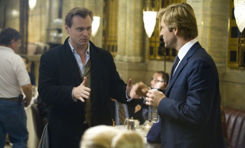 Il Regista Christopher Nolan E Aaron Eckhart Sul Set Del Film Il Cavaliere Oscuro 80715