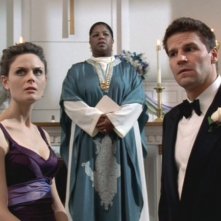 David Boreanaz Ed Emily Deschanel Nella Serie Tv Bones Nell Episodio Dal Titolo Solo Per Amorei 80914