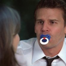 David Boreanaz veste i panni dell'agente Booth nella serie 'Bones', episodio: The baby in the Bough
