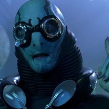 Doug Jones nei panni di Abe Sapien in una sequenza di Hellboy 2