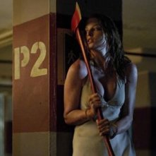 Rachel Nichols in una sequenza di -2: Livello del terrore (P2)