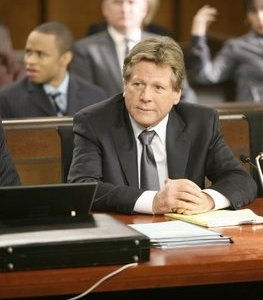 Ryan O'Neal nel ruolo di Max Keenan nell'episodio 'The Verdict in the story' nella serie tv 'Bones'