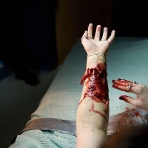 Un macabro momento del film Boogeyman 2