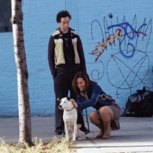 Kevin Sussman in una scena della commedia Io, lei e Babydog