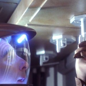 Scott Bakula interpreta il Capitano Archer nella serie 'Enterprise', episodio: Vincere la paura
