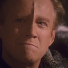 Bruce Davison nel ruolo di Menos nell'episodio 'Il settimo' della serie tv 'Enterprise'