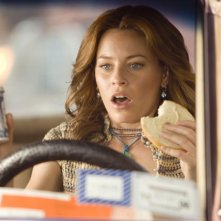 Elizabeth Banks in una scena di Piacere Dave