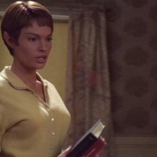 Jolene Blalock è T'Pol nella serie tv 'Enteprise', episodio: Carbon Creek