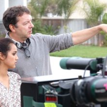 Summer Bishil e il regista Alan Ball sul set di Towelhead