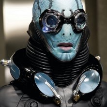 Un primo piano di Doug Jones nei panni di Abe Sapien in una scena di Hellboy 2