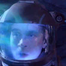 Trip, interpretato da Connor Trinneer, confronta un'entità aliena nell'episodio 'Lo scambio' della serie 'Enterprise'