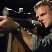 Nathan Meister in una scena dell'horror Black Sheep