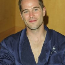 Luke MacFarlane
