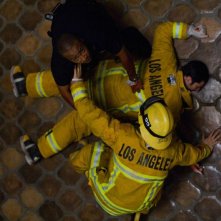 Columbus Short in una scena di Quarantena