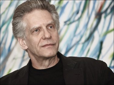 Un ritratto fotografico di David Cronenberg