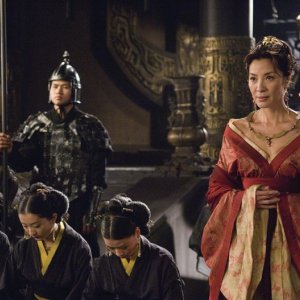 Michelle Yeoh in un'immagine del film La mummia 3