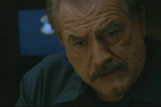 Red - Trailer (2008)