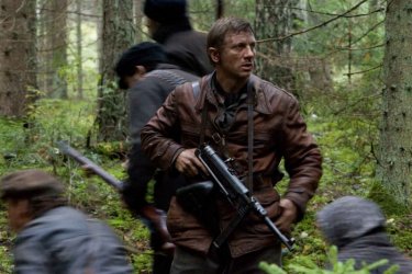 Daniel Craig è Tuvia Bielski nel film Defiance
