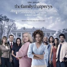 Il poster di The Family That Preys