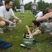 Il regista David Wain e Adam Brody sul set del film The Ten