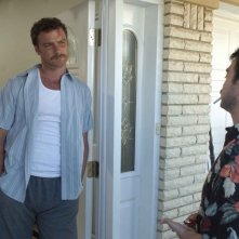 Liev Schreiber in una scena di The Ten