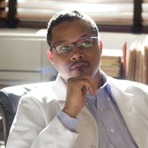 Terrence Howard in una scena del film Presunta innocenza