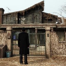Una foto del film di Terra Shin, Black House