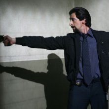Adrien Brody in una sequenza del film Giallo