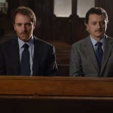 Valerio Mastandrea e Valerio Binasco in una scena del film Un giorno perfetto