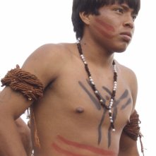 Abrisio Da Silva Pedro In Una Scena Del Film La Terra Degli Uomini Rossi Birdwatchers 84118