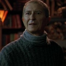 Alex Diakun interpreta il ruolo di Tarek Solamon, un professore di matematica che aiuta Jonas e Teal'c durante l'episodio 'Il ricordo' della serie Stargate SG-1