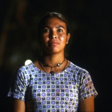 Ineia Arce Goncalves In Una Scena Del Film La Terra Degli Uomini Rossi Birdwatchers 84148