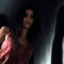 Morjana Alaoui in una sequenza dell'horror Martyrs