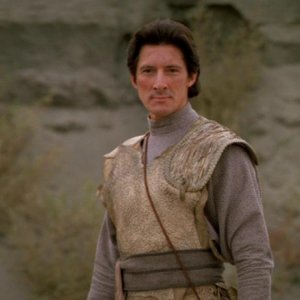 Tanith, intepretato da Peter Wingfield, riesce ad informare Apophis dell'ubicazione della base segreta dei Tok'ra nella serie Stargate SG-1, episodio: L'esodo