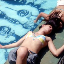 Una scena de La terra degli uomini rossi - Birdwatchers, diretto da Marco Bechis