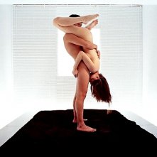 Un momento del film Help Me Eros