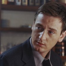 Benoît Magimel in una sequenza di Inju, la bête dans l'ombre diretto da Barbet Schroeder