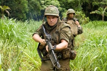 Jack Black e Ben Stiller in una scena del film Tropic Thunder