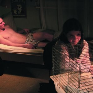 Mattia De Gasperis e Michela Cova in una sequenza del film Il primo giorno d'inverno