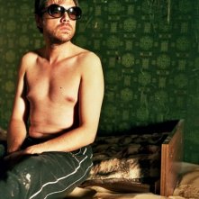 Frank Vercruyssen in una scena di Nowhere Man