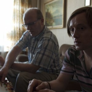 Una scena del film Cold Lunch di Eva Sorhaug