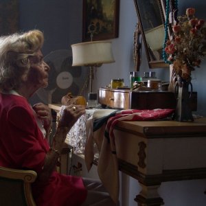 Valeria De Franciscis in una scena del film Pranzo di Ferragosto