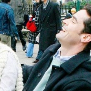 Elisha Cuthbert e Jesse Bradford in una sequenza del film My Sassy Girl