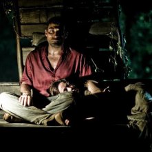 Rufus Sewell in una sequenza dell'horror Vinyan