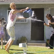 Radha Mitchell e Luke WIlson in una scena di Henry Poole is Here