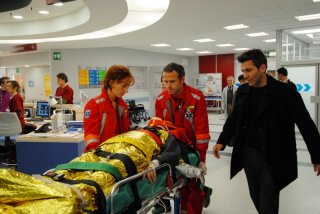 Miriam Mesturino e Rodolfo Corsato in una scena di Terapia d'urgenza