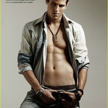 Sean Faris in versione sexy per uno servizio fotografico promozionale