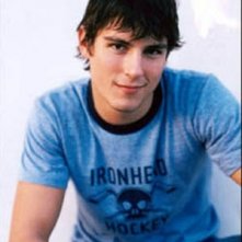 Sean Faris.