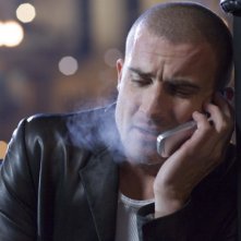 Dominic Purcell nel ruolo di Lincoln Burrows nella serie televisiva Prison Break, episodio: Amore fraterno
